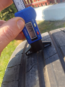 225/40 r18 letné pneumatiky ,Continental - 2