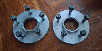Rozširovacie podložky 5x120 - 2