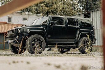 Hummer H3 BLACK Custom - 2