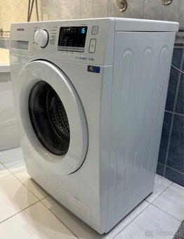 Práčka Samsung. - 2