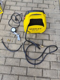 Bezolejový kompresor STANLEY AIR KIT - 2
