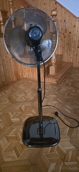 Stojanový ventilátor kovový - 2