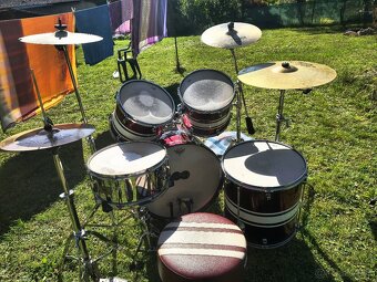 Kompletná bicia súprava Mapex červenéj farby+ príslušenstvo - 2