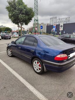 AVENSIS T22 - 2
