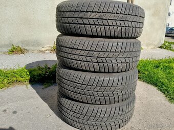 ZIMNÉ PNEUMATIKY 205/55 R16 BARUM POLARIS - 2