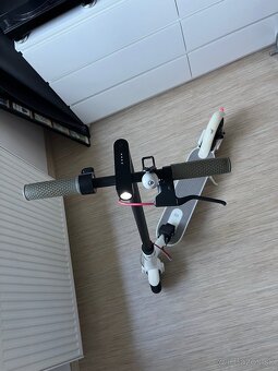 Elektrická kolobežka Xiaomi M365 - 2
