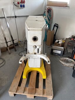 Kuchynský robot ALBA RE22 - 2