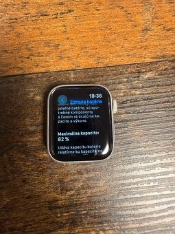 Apple Watch 5 40mm - 2