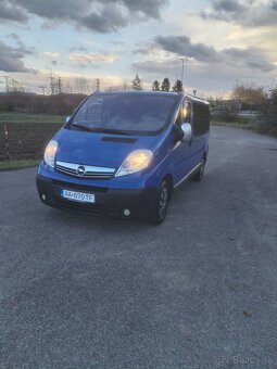 Prenajom Opel Vivaro 9 miestne - 2