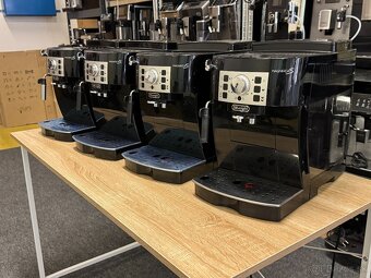 Kávovar DeLonghi MAGNIFICA S ECAM22.110.B - 2