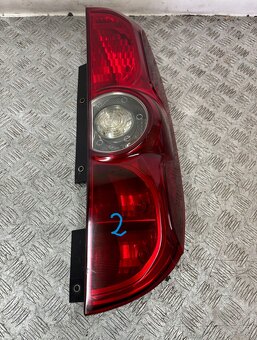 Fiat Doblo 2010- ľavé a pravé zadné svetlo cena za ks - 2