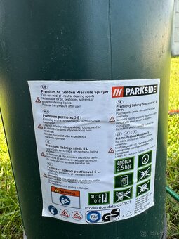 Postrekovač parkside ručný - 2