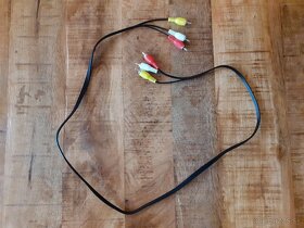 Káble SCART, USB a iné - 2