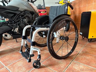 Aktívny invalidný vozík - 2