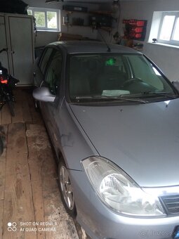 Renaulth Thalia - 2