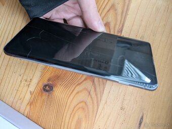 Samsung S10 (prasknutý displej) - 2