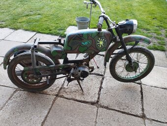 Jawa 23 mustang - 2