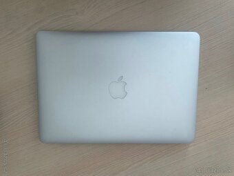 Apple Macbook Air 2017 - 2