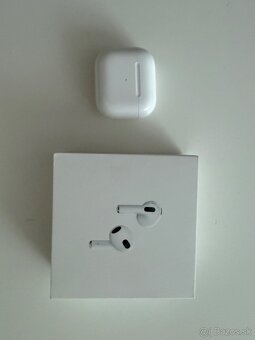 Apple AirPods 3. generacia - 2