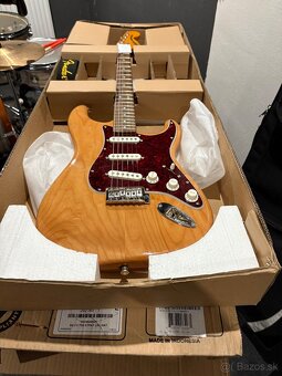Fender Squier Classic Vibe '70s Stratocaster IL Natural Ele - 2