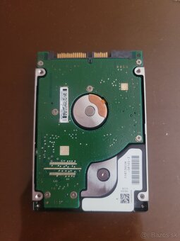 2,5" HDD neznámeho typu - 2
