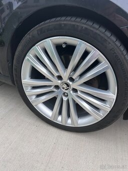 Škoda Sirius R19 5x112 8J ET44 - 2