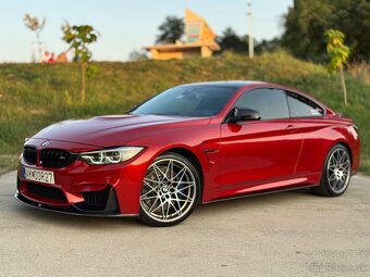 BMW M4 F82 Coupé COMPETITION PERFORMANCE - 2