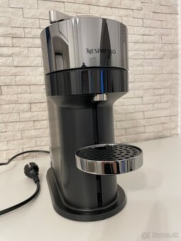 NESPRESSO kávovar - Vertuo Next Deluxe Dark Chrome - 2