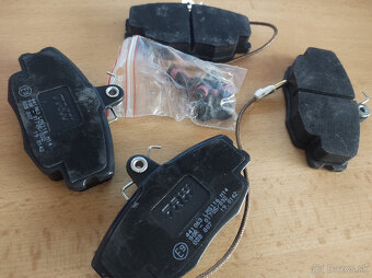 Brzd. plat. TRW GDB807 Peug., Rean. – staré modely. - 2