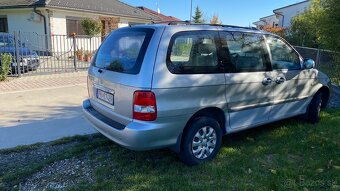 Kia Carnival diely - 2