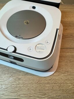 iRobot Braava JET M6 - kuriér v cene - 2