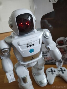Robot na diaľķové ovládanie - 2