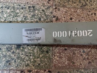 Ford Transit - zadné pero - 2