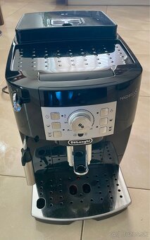 DeLonghi Magnifica S - 2