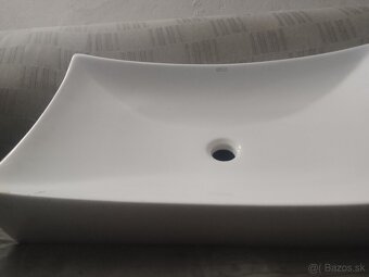 Umývadlo čisto nové - 2
