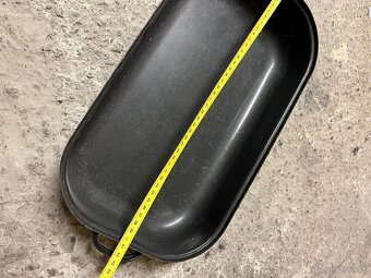 Smaltovaný pekáč - 2