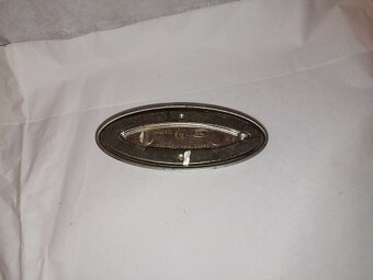 predny znak ford 9,5x4cm 20€ - 2