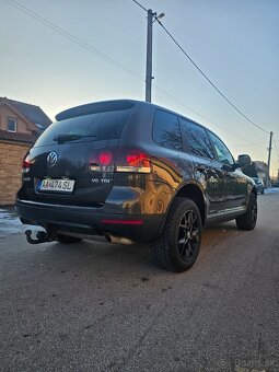 Volkswagen touareg 3.0tdi 165kw možný leasing - 2