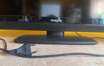 Philips TV LED LCD 32”/82cm HD - 2