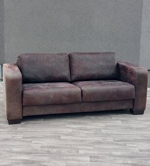 Pohovka dvojmiestna. - 2