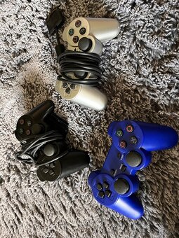 PlayStation 2 Slim - 2