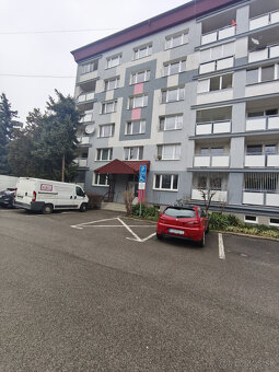 ZNÍŽENÁ CENA. Predaj 3 izb. byt. - 2
