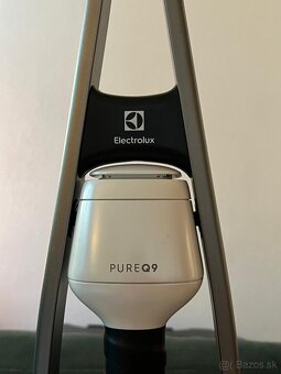 Tyčový vysávač Electrolux Pure Q9 - 2