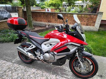 Honda VFR800X Crossrunner - 2