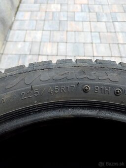 Zimné pneu 225/45 R17 - 2