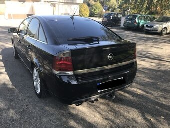 Opel Vectra GTS 1.9 CDTi 88kW - 2