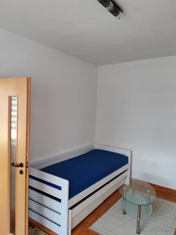 Jednoizbový byt v rodinnom dome so samostatným vchodom - 2