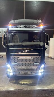 Volvo FH16 750 tamiya - 2