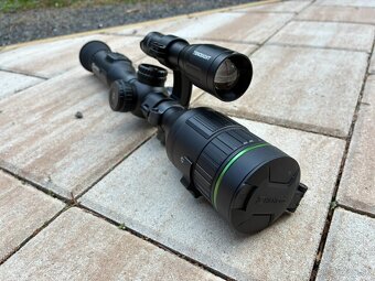 HIKMICRO ALPEX 4K A50E + Prísvit Tenosight + držiak Hikmicro - 2