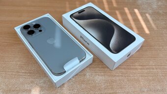 iPhone 15 pro 256gb natural titanium - 2